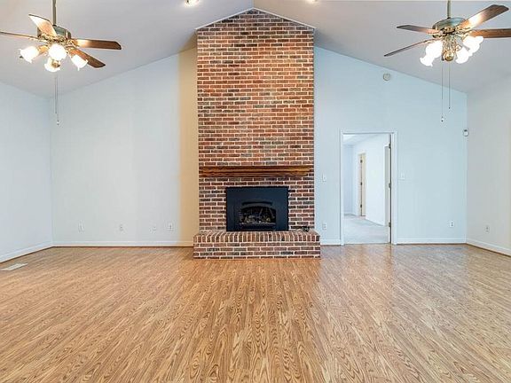 Aquila Drive 25.jpg